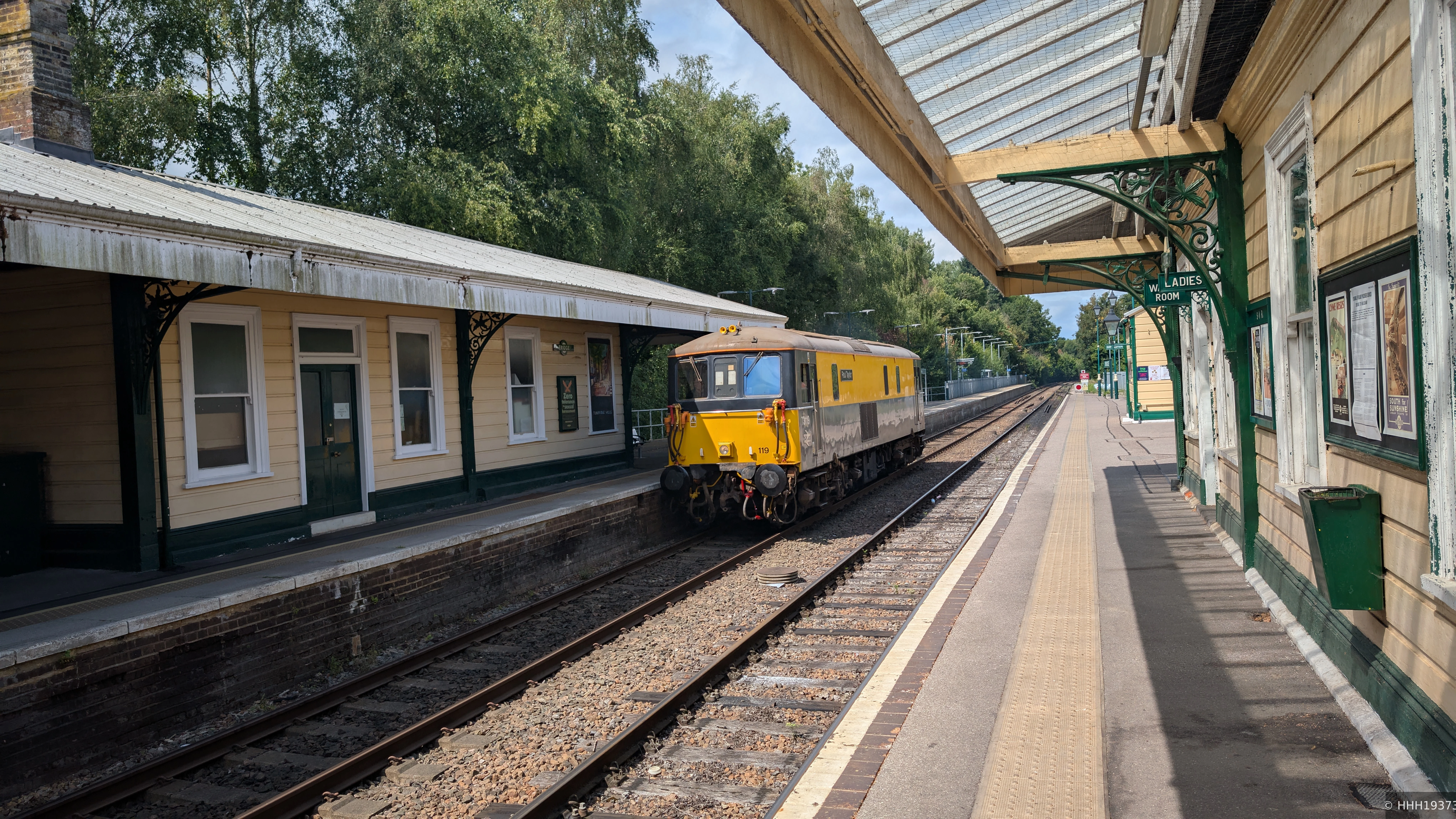 73119 at Eridge, East Sussex