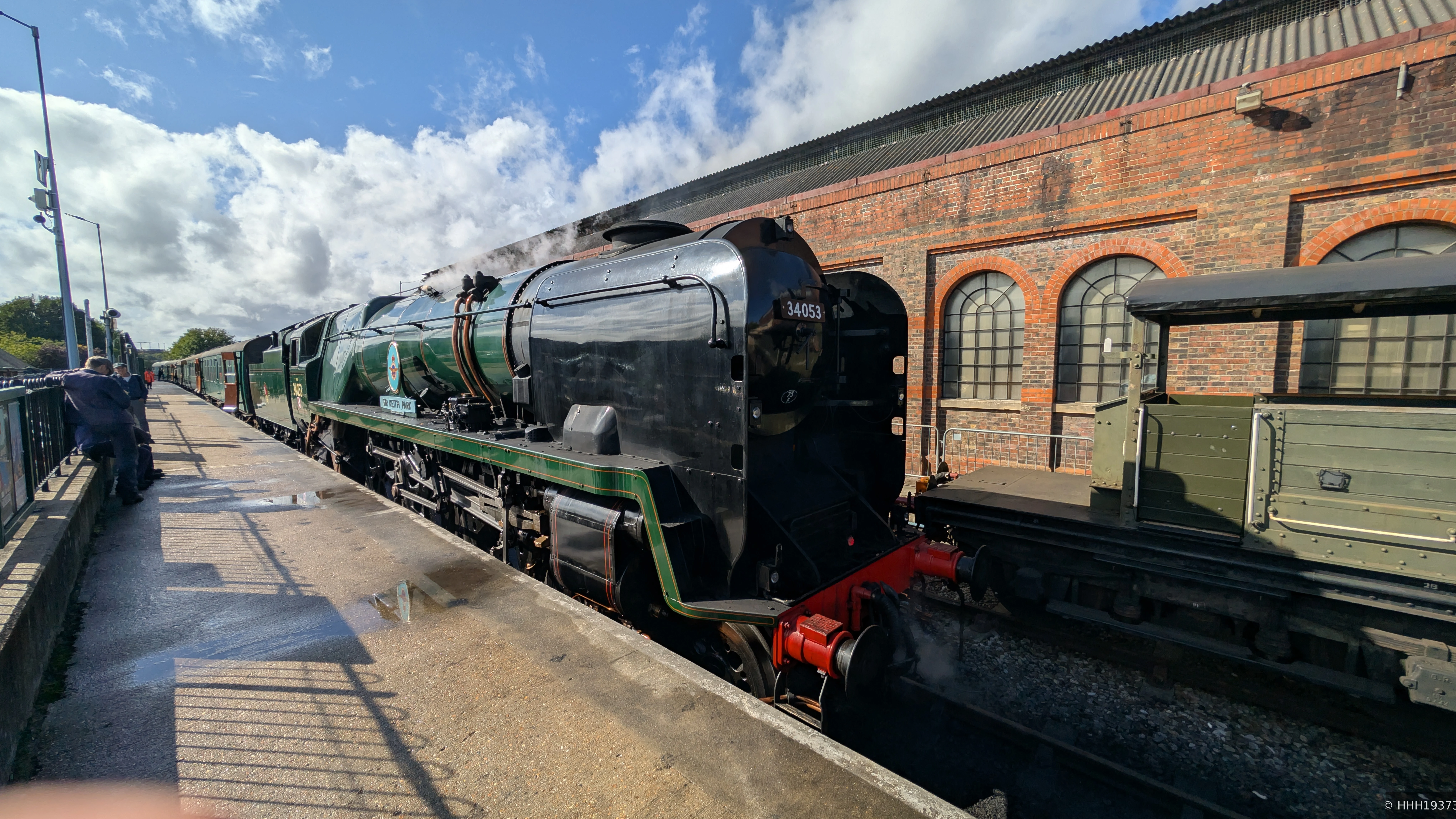 34053 at Tunbridge Wells West, Kent (2)