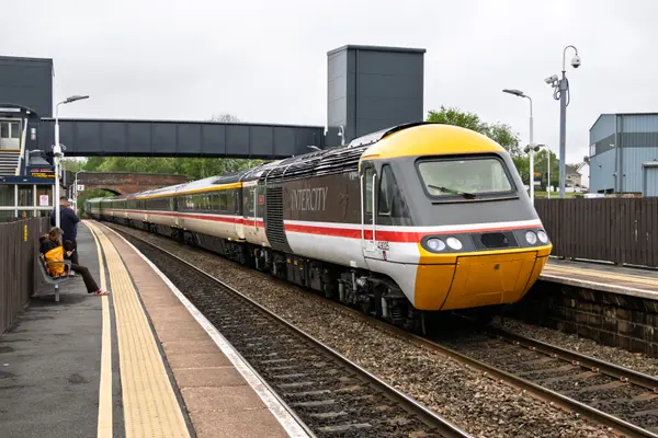43025/43159 at Alfreton
