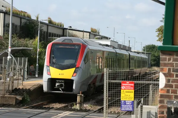 755409/755404 at Attleborough Station, Norfolk