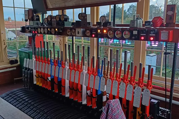 Lever frame of Thuxton (MNR)